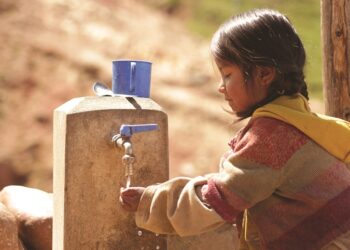 BNB destaca calificación que otorga una consultora externa a su desempeño de RSE