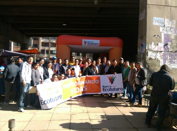 Ecolimpieza: Banco Ecofuturo se compromete con la ciudad de El Alto