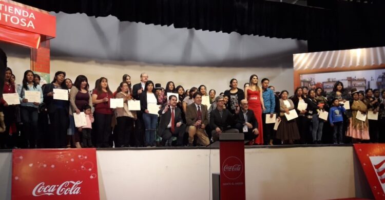  “Gerente Pyme Mi Negocio” de la Fundación Coca-Cola de Bolivia tiene 200 graduadas en La Paz