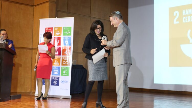 Banco FIE recibe reconocimiento por su contribución al cumplimiento del ODS 2, «Poner fin al hambre….»