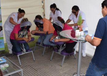 Buscan consolidar asociación de masajistas ciegos y de baja visión