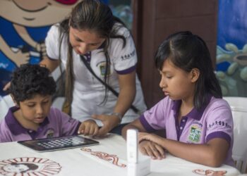 Tigo lleva Aulas Digitales para beneficiar a niños con capacidades diferenciadas