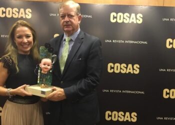 Coca-Cola recibe reconocimiento por la implementación de «Ecolegios»; el 1er concurso de reciclaje desarrollado en La Paz  