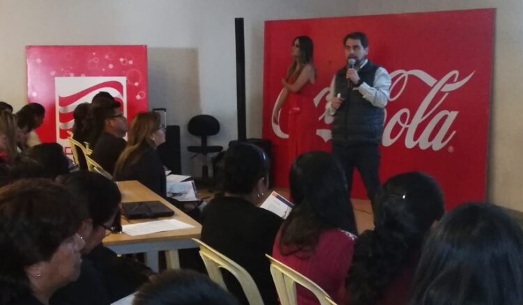 “Gerente PYME Mi Negocio” de  Coca-Cola beca a 300 mujeres de La Paz y El Alto para contribuir a su empoderamiento