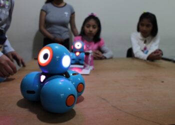 7 de abril cierran las inscripciones para el concurso niñas y jóvenes líderes tecnológicas para el cambio social