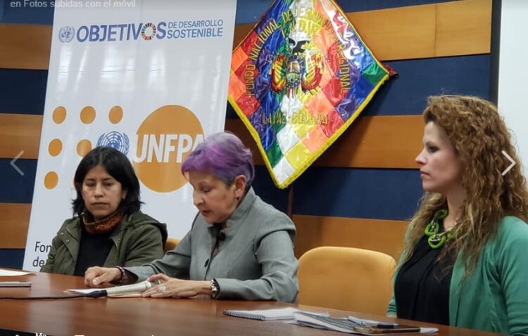 Con apoyo del UNFPA la AGETIC llevó adelante la conferencia “Desafíos y Oportunidades de las mujeres en el mundo digital”