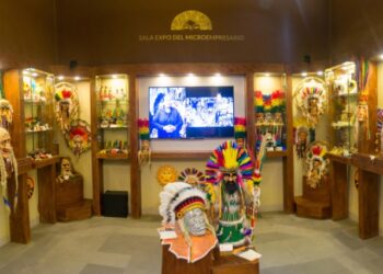 MIC BancoSol expuso las obras de un centenar de artistas