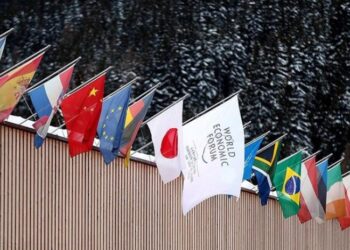 Foro Económico Mundial lanza plataforma de acción contra el coronavirus