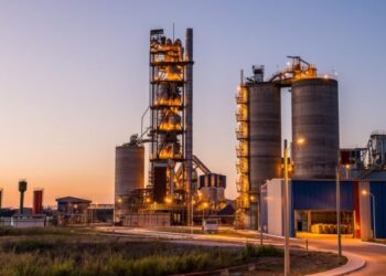 Itacamba Cemento cuadriplicó su producción en los últimos 4 años y, a través de su programa de RSE, ejecutó más de 100 proyectos