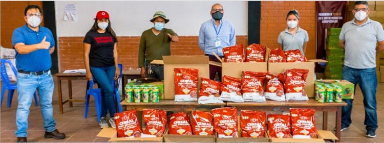 CBN entrega cereales a la comunidad Taquiña