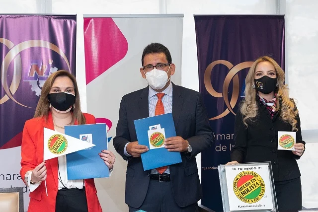 La Cámara Nacional de Industrias y Banco FIE firman acuerdo para promover el Sello “Hecho en Bolivia”