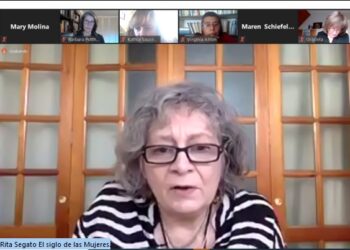 Debate sobre nuevos modelos antihegemónicos con Rita Segato, Virginia Ayllón y Barbara Potthast