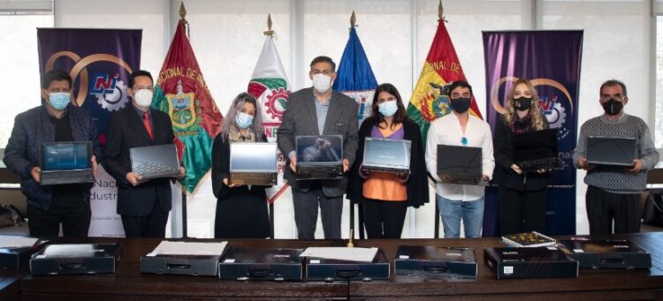 En el marco de sus acciones de RSE, la CNI promueve apoyo a la Unidad Educativa Voces Vitales