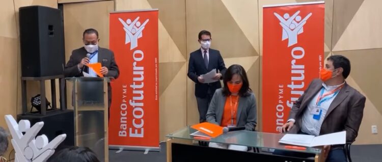 EcoFuturo impulsa el empoderamiento de la mujer desde el microcrédito