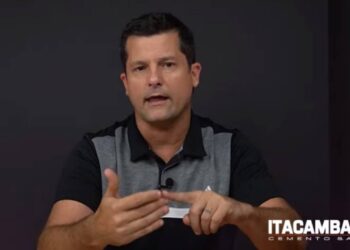 Periodistas analizaron las perspectivas de la profesión en conversatorio organizado por Itacamba