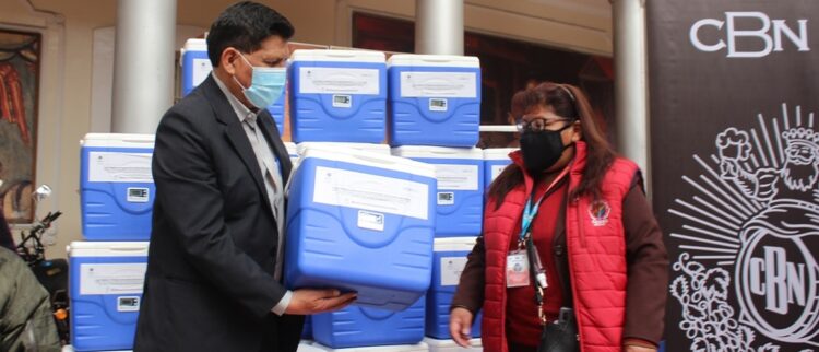 CBN dona 40 conservadores de frío para vacunas a la gobernación de Oruro