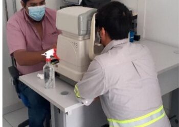 ITACAMBA cuida la salud de sus trabajadores. Organizó una Feria de Salud Oftalmológica en su planta de Yacuses.