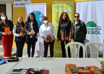 Primera entrega de la donatón electrónica