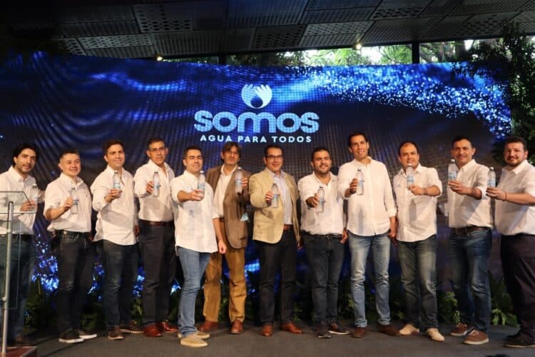 CBN presenta Agua SOMOS, la primera marca concebida con un propósito social