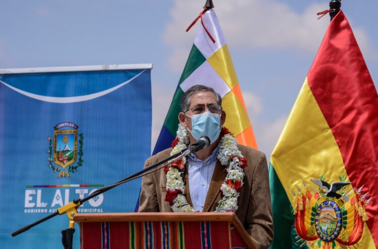 CBN dona 6 mil bolsas con alimentos para incentivar la vacunación de las familias de El Alto