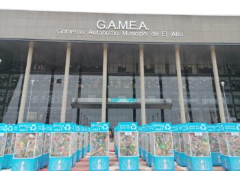 Fundación Coca-Cola instaló su contenedor de reciclaje número 1000 en El Alto