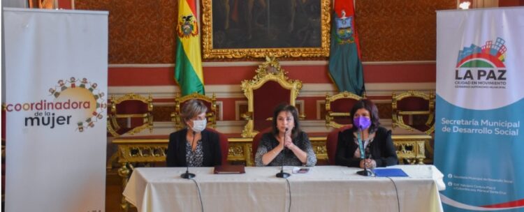 Alcaldía y Coordinadora de la Mujer acuerdan ejecutar planes con perspectiva de género