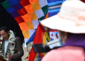 Foto: Agencia EFE en ABI Bolivia.com https://www.bolivia.com/actualidad/nacionales/presidente-arce-anuncia-proyectos-programas-economicos-y-vivienda-mujeres-342928