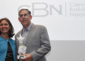 CBN es reconocida por su programa de RSE por la Revista Cosas, Banco Mundial y la Unión Europea