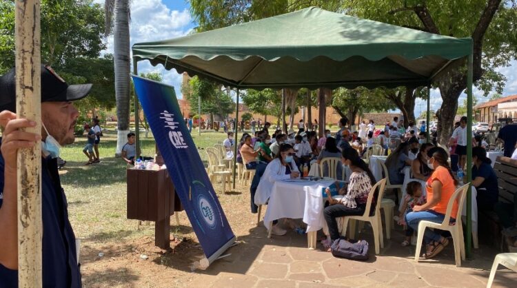 San José de Chiquitos se volcó a las Brigadas Médicas de CRE para recibir atención gratuita
