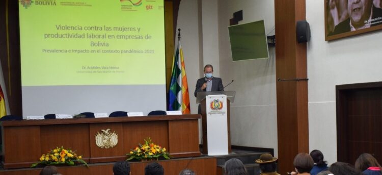 Violencia contra las mujeres afecta productividad laboral en empresas de Bolivia