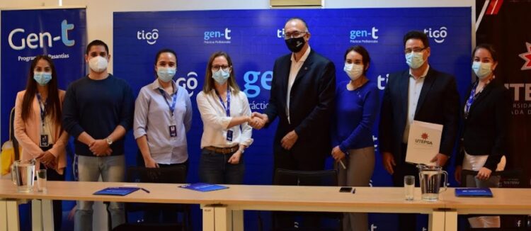Gen-T de la telefónica Tigo beneficia a estudiantes de la UCB y UTEPSA