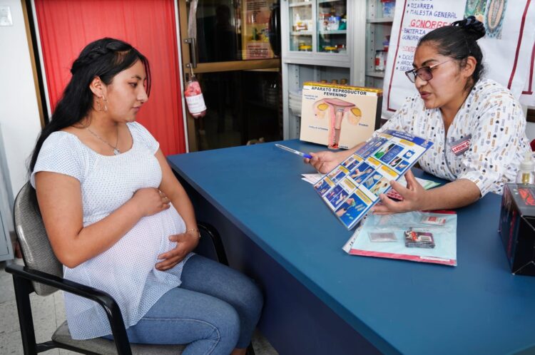 UNFPA: En Bolivia más de la mitad, el 50,5% de los embarazos son no intencionales