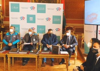 CBN y la Alcaldía de La Paz presentan la memoria fotográfica del Gran Poder