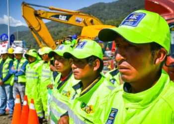 90 empresas y 467 microempresas trabajan para conservar las carreteras