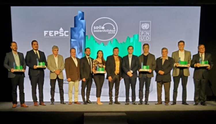 Empresas avanzan en la generación de energías renovables y la reducción de emisiones de CO2