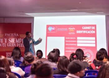 CBN y la Alcaldía capacitan a vivanderas para promover el Consumo Responsable e identificar productos adulterados que dañan a la salud