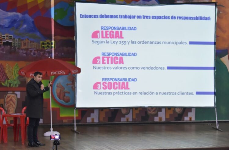 CBN y Alcaldía capacitan a vivanderas de El Alto para promover el consumo responsable