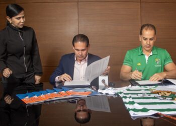 Nacional Seguros apoya el deporte a través  de la Academia de Fútbol “Tahuichi”