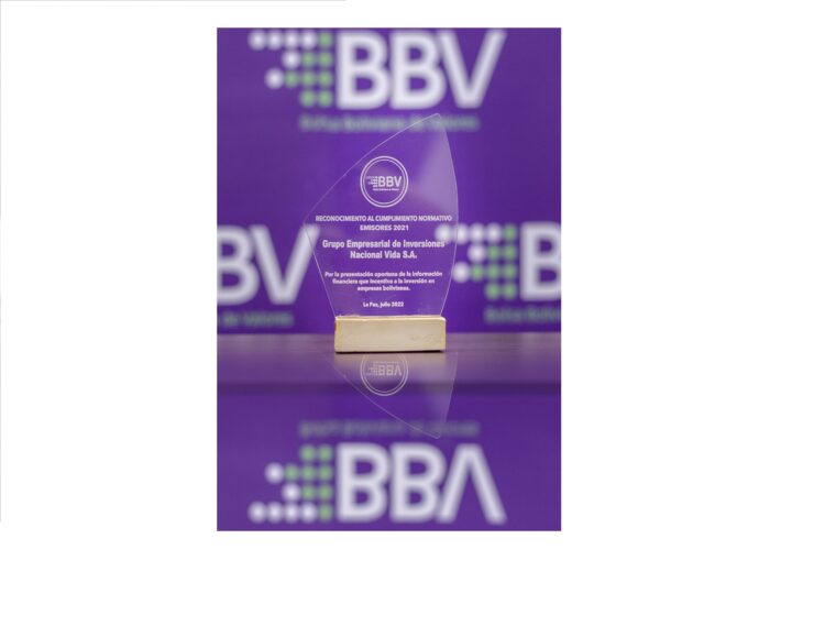 Grupo Nacional Vida recibe reconocimiento como emisor de la Bolsa Boliviana de Valores