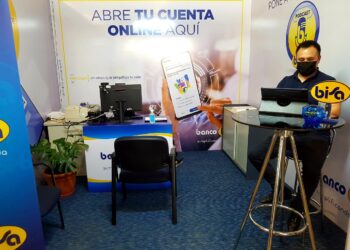 Banco BISA apoya por décimo quinto año la  Feria Internacional del Libro de La Paz