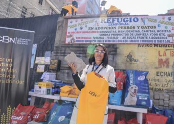 CBN dona más de 53 mil ítems para beneficiar  a siete albergues de perros y gatos en La Paz