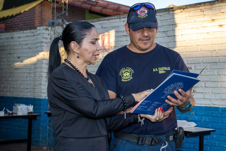 Nacional Seguros apoya y protege al  Grupo Voluntarios de Bomberos UUBR