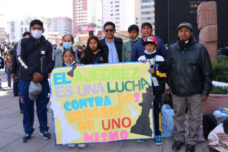 Jaque mate a la violencia: 1.152 estudiantes de Primaria y Secundaria compiten en la fase departamental en todo el país