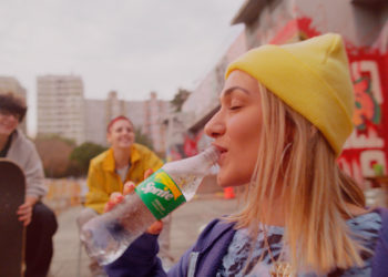 Coca-Cola Bolivia celebra su 80 aniversario con inédita campaña