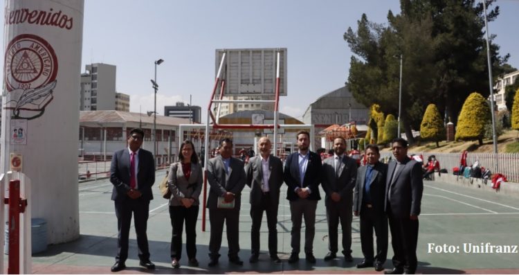 PNUD y Unifranz presentan colegios aliados a la Red de Innovación Educativa Latinoamericana (RED I +E)