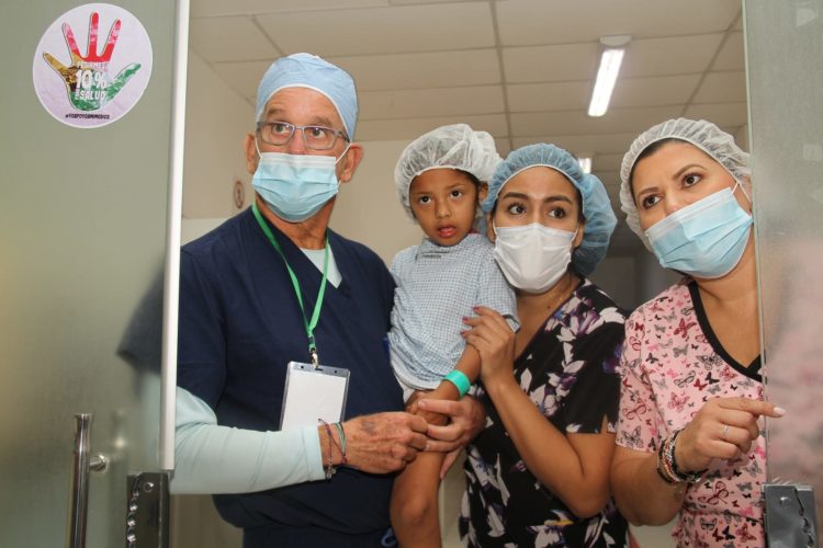 CRE inicia la campaña Arcoíris de esperanza con operaciones traumatológicas gratuitas