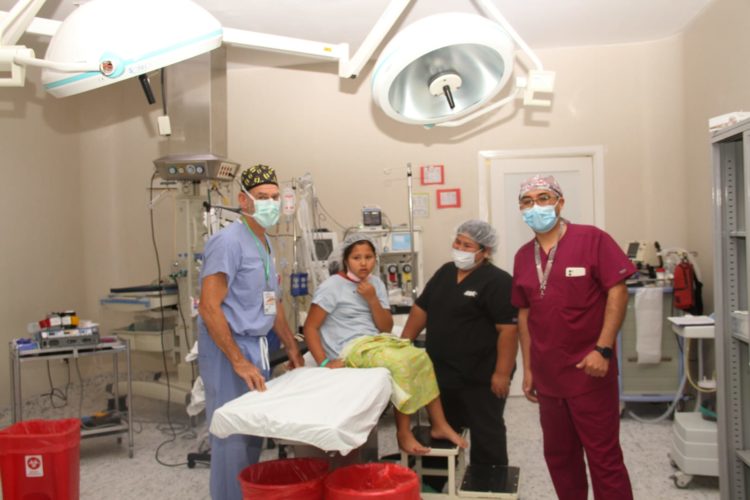 CRE inicia la campaña Arcoíris de esperanza con operaciones traumatológicas gratuitas