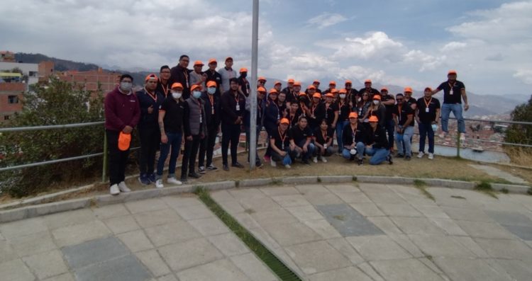 Munaypata luce una nueva cara después de la jornada de Ecolimpieza