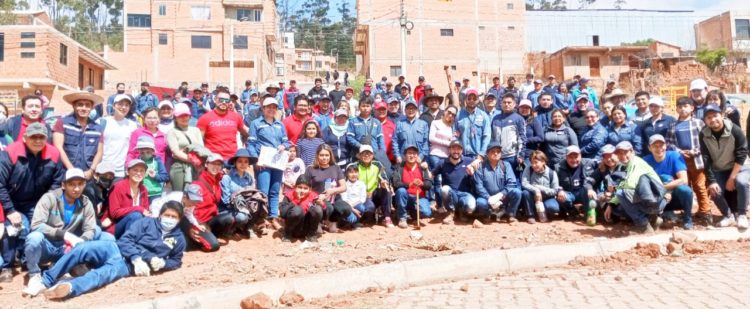 YPFB impulsa campaña de arborización en Sucre en el Día Nacional del Árbol
