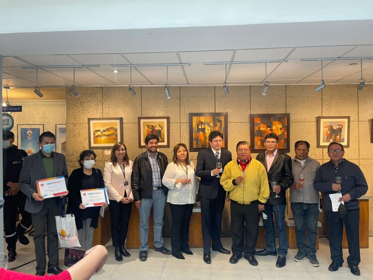 El Espacio Cultural MIC BancoSol inaugura su tercer ciclo 2022 con obras de emprendedores y artistas